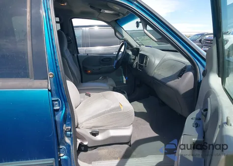 2001 Ford F-150 Harley-Davidson Edition/King Ranch Edition/Lariat/Xlt from USA, damaged, VIN 1FTRW07L01KD56914